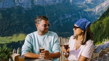 Trinkgeld in der Schweiz geben – das gilt in Hotels und Restaurants