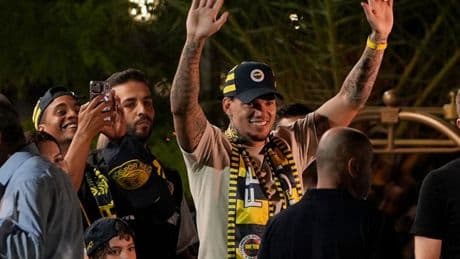 When do the Saudi Pro League and Turkish Super Lig transfer windows close?