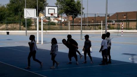 Una madre agrede a la directora de un colegio del centro de València