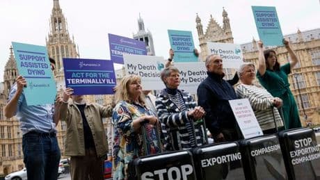 Assisted dying LIVE: MPs to vote on changes to plan in milestone moment