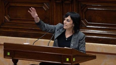 Sílvia Orriols, a los diputados de Junts: "Son la marca blanca de Aliança. Bienvenidos a la extrema derecha"