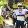 Tour de France 2025 : 100e victoire pour Tadej Pogacar devant Mathieu van der Poel qui reste en jaune à l'issue de la 4e étape