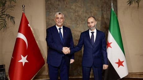 Bakan Bolat, Suriye Kara ve Deniz Limanları Genel İdaresi Müdürü Bedevi ile bir araya geldi