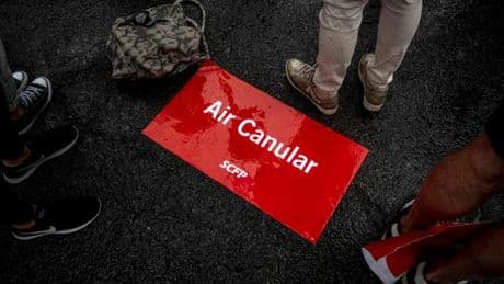 Air Canada annonce suspendre la reprise de ses vols, la grève se poursuit