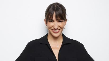 Izanami Martínez, antropóloga: ''Todo funciona mejor cuando convivimos. A nivel biológico, la soledad tiene un impacto devastador''