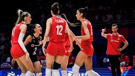 A Milli Kadın Voleybol Takımı, Çin'i 3-2 mağlup etti