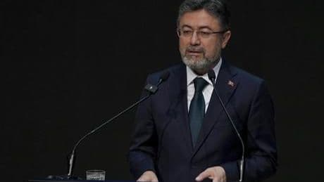Bakan Yumaklı'dan orman yangınlarına ilişkin açıklama