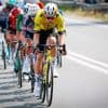 Van Aert maakt de sprong en rijdt met vijf andere Belgen in ruime kopgroep, ontploft de koers straks op de Colle delle Finestre?
