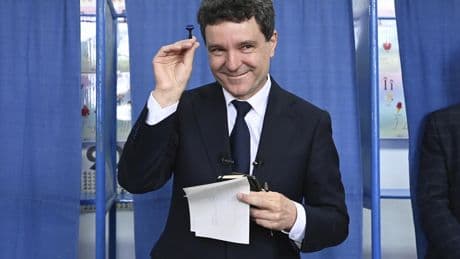 Roumanie : Nicusor Dan, le nouveau président génie des maths, plus technocrate que stratège