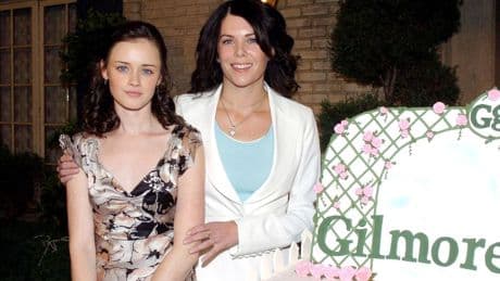 ‘Searching For Stars Hollow’: A 25-Year Celebration Of ‘Gilmore Girls’ In the Works