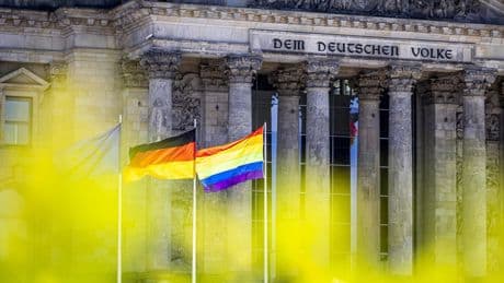 Meinung: Keine Regenbogenflagge, keine CSD-Teilnahme – der Bundestag begeht fatale Fehler