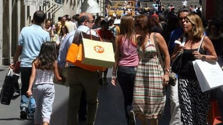 Truffe in vacanza: colpiti 9 milioni di italiani. Un danno da 560 milioni. Ecco come proteggersi