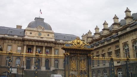 Au procès de l'ex-rebelle syrien Majdi Nema à Paris, la cour se penche sur les faits reprochés à l'accusé