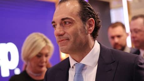 Le nouveau patron de Stellantis sera basé aux États-Unis et payé en dollars (1,8 million par an) et non en Europe comme Tavares