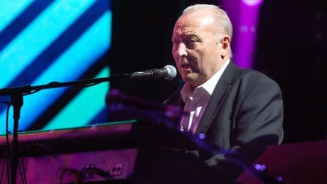 James Prime: Deacon Blue star dies following cancer battle