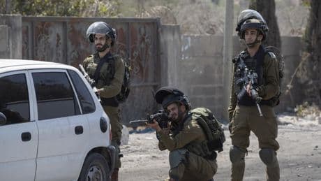 Unos 40.000 reservistas deben presentarse hoy al servicio para reforzar la ofensiva sobre Gaza
