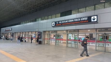 Diyarbakır Havalimanı pistindeki çatlaklar nedeniyle uçuşlar durduruldu