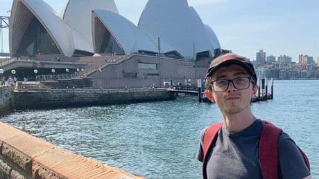 I thought I'd save money living as a digital nomad, but managing finances on the move was unexpectedly stressful &mdash; and I was lonely.