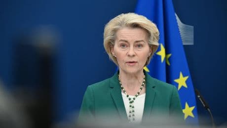 Wegen geheimer Impf-SMS - Gerichts-Klatsche für von der Leyen