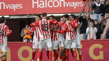 El Sporting vence en casa al Mirandés
