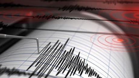 Tacikistan'da 5,8 büyüklüğünde deprem oldu