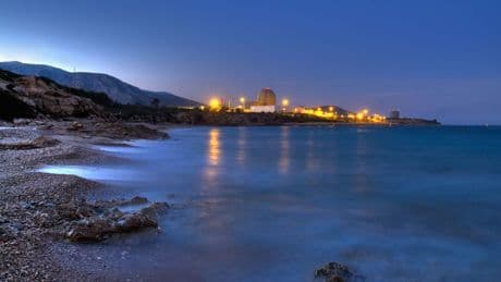 Escándalo por la última cesión de Sánchez: un cierre nuclear a la carta esquivando Cataluña