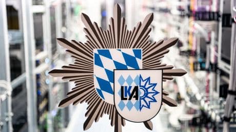 Bayern: Drei Festnahmen im Umfeld der „Reichsbürger“-Gruppe Prinz Reuß