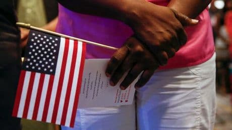 Migration: USA: Einwanderer auf „antiamerikanische“ Äußerungen prüfen