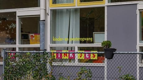 Schok in Gronings dorp na melding seksueel misbruik kinderopvang: ’Afstand naar de wc hooguit vijf seconden’