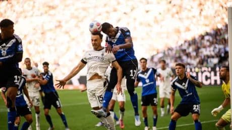 El Borussia Mönchengladbach no pasa del empate en su estreno ante el Hamburgo