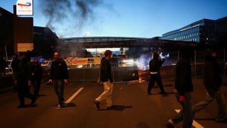 EN DIRECT - Mouvement du 10 septembre : déjà 65 interpellations en région parisienne, indique la préfecture de police