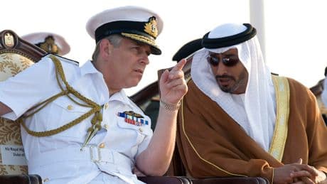 Sein letztes Ass im Schmutz-Skandal - Flüchtet Prinz Andrew ins Abu-Dhabi-Exil?