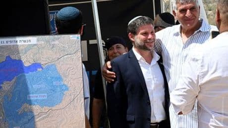 Der Spaltungsplan: Israels rechtsextremer Minister Smotrich genehmigt ein Bauprojekt im Westjordanland, das einen Palästinenserstaat verhindern soll