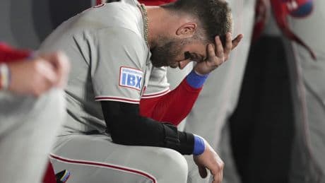 Bryce Harper lands on injured list in brutal Phillies blow