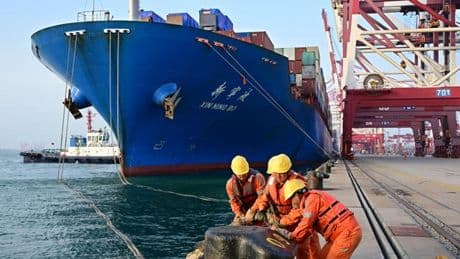 Volksrepublik China: China steigert Exporte trotz Zollkonflikts im Juni deutlich