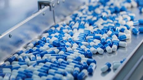 Encore épargnés par la guerre commerciale, les laboratoires pharmaceutiques donnent des gages à Donald Trump