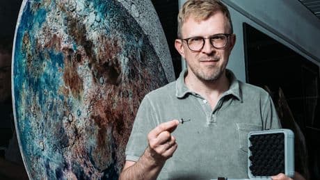 Drei Mrd. Jahre alt - Dieses Stück Mond  ist unbezahlbar!