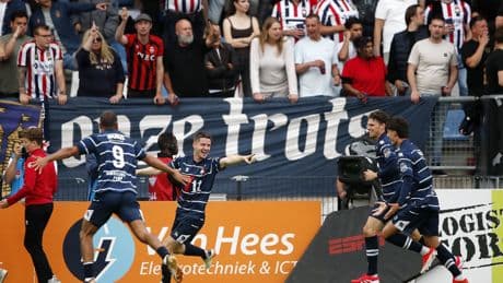 Telstar, de aaibare cultclub uit Velsen-Zuid, staat uit het niets in de Eredivisie