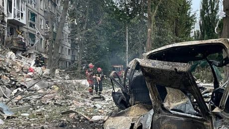 Un nuevo bombardeo ruso en Kyiv deja al menos seis muertos