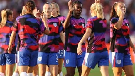 England wildcard ready to take on Arsenal icons in Lionesses must-win Euro 2025 match