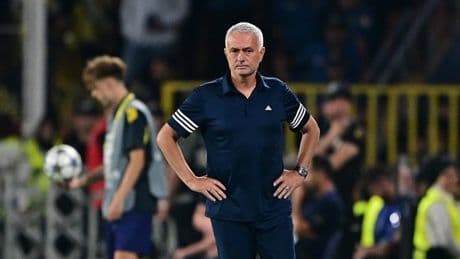 FENERBAHÇE HABERLERİ - Jose Mourinho'dan Benfica maçı sonrası açıklama: Bir takım kazanmak istedi!