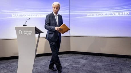 Wilders dreigt opnieuw met kabinetscrisis om asiel, plannen volgens experts onhaalbaar