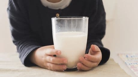 Receta de &#039;moon milk&#039;: la bebida con triptófano para dormir como un bebé