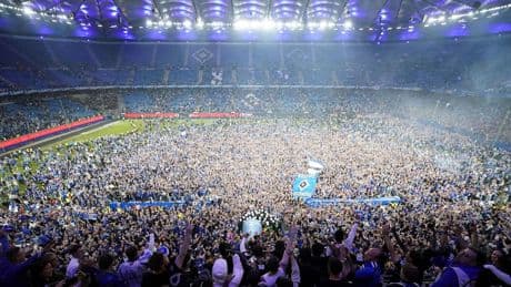2. Fußball-Bundesliga: Polizei: Mehrere Schwerverletzte bei Aufstiegsfeier des HSV