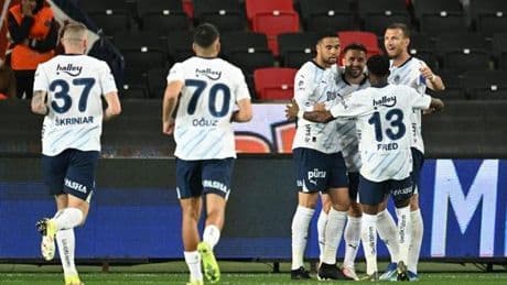 Fenerbahçe, Başakşehir önünde hata yapmak istemiyor!