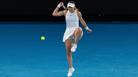 Tennis: Badosa, toujours souffrante, déclare forfait à Madrid