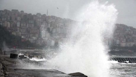 Meteoroloji'den Marmara ve Kuzey Ege kıyıları için kuvvetli rüzgar uyarısı (28.08.2025)