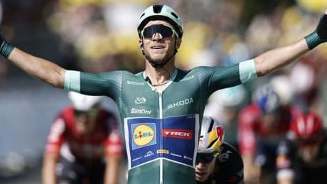 Milan is te sterk voor Van Aert en boekt eerste ritzege in Tour de France