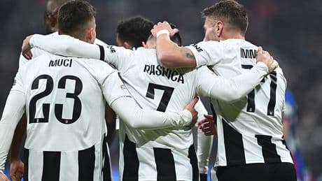 Beşiktaş'ın Alanyaspor karşısındaki ilk 11'i belli oldu