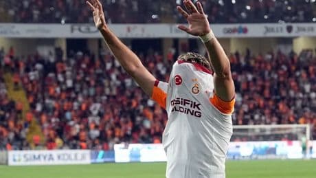 Barış Alper, Kerem Aktürkoğlu'na gönderme mi yaptı?